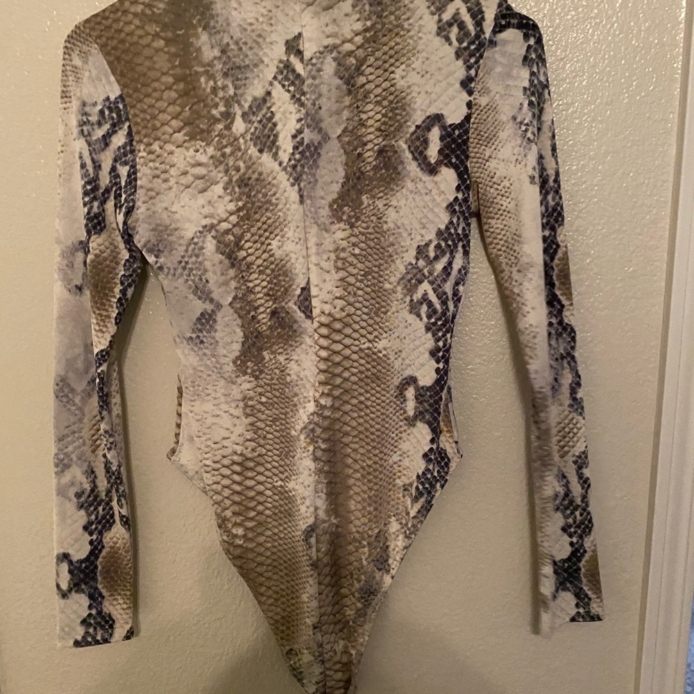 Store Sample Sale